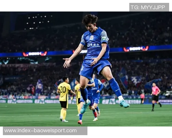 主力阵容出击申花迎战首尔刘诚宇吴曦李可首发林加德强势出场