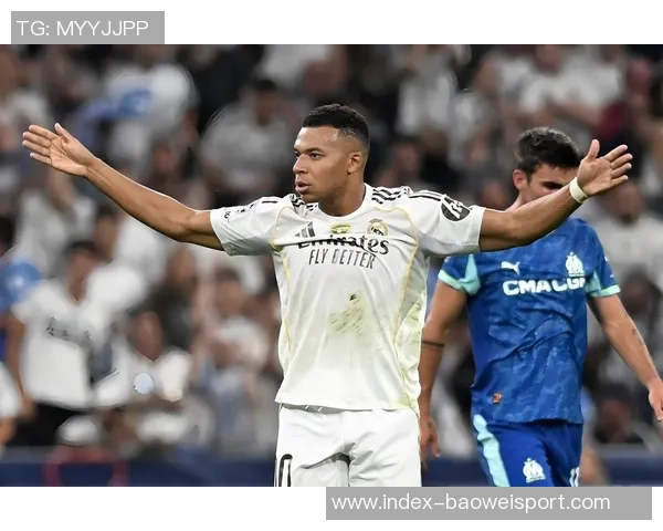 皇马球员发声致敬阿隆索姆巴佩感慨为您效力的荣幸与祝福