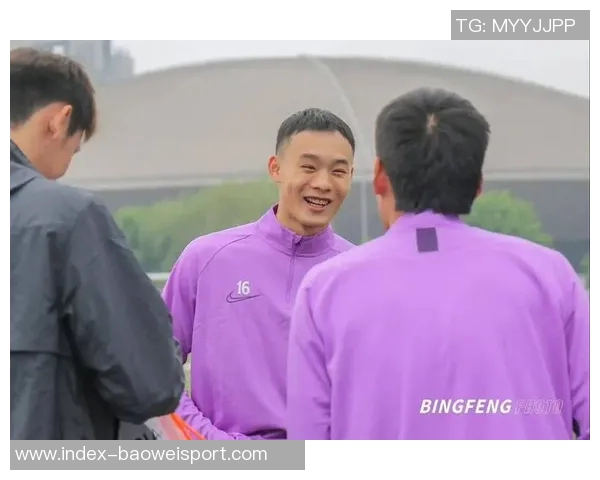 刘若钒向徐根宝透露伤情复杂需时间进行恢复与休养